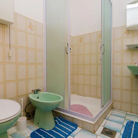 Ra Ica - One Bedroom * Molunat