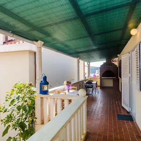 Ra Ica - One Bedroom * مولونات