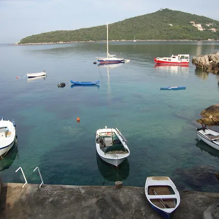 Ra Ica - One Bedroom *